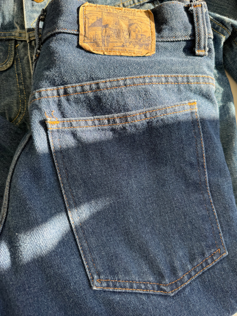 Vintage plain pockets denim jeans “32”