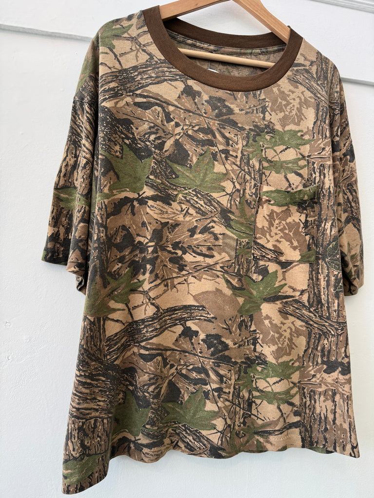 Vintage camo t shirt