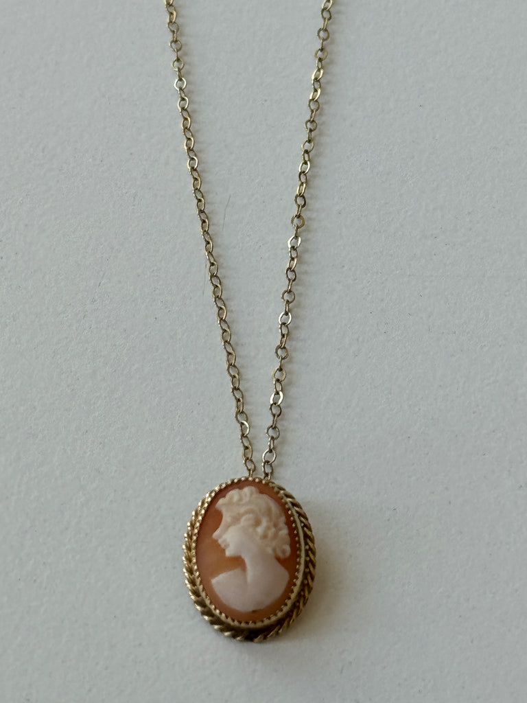 Vintage cameo on gold chain necklace