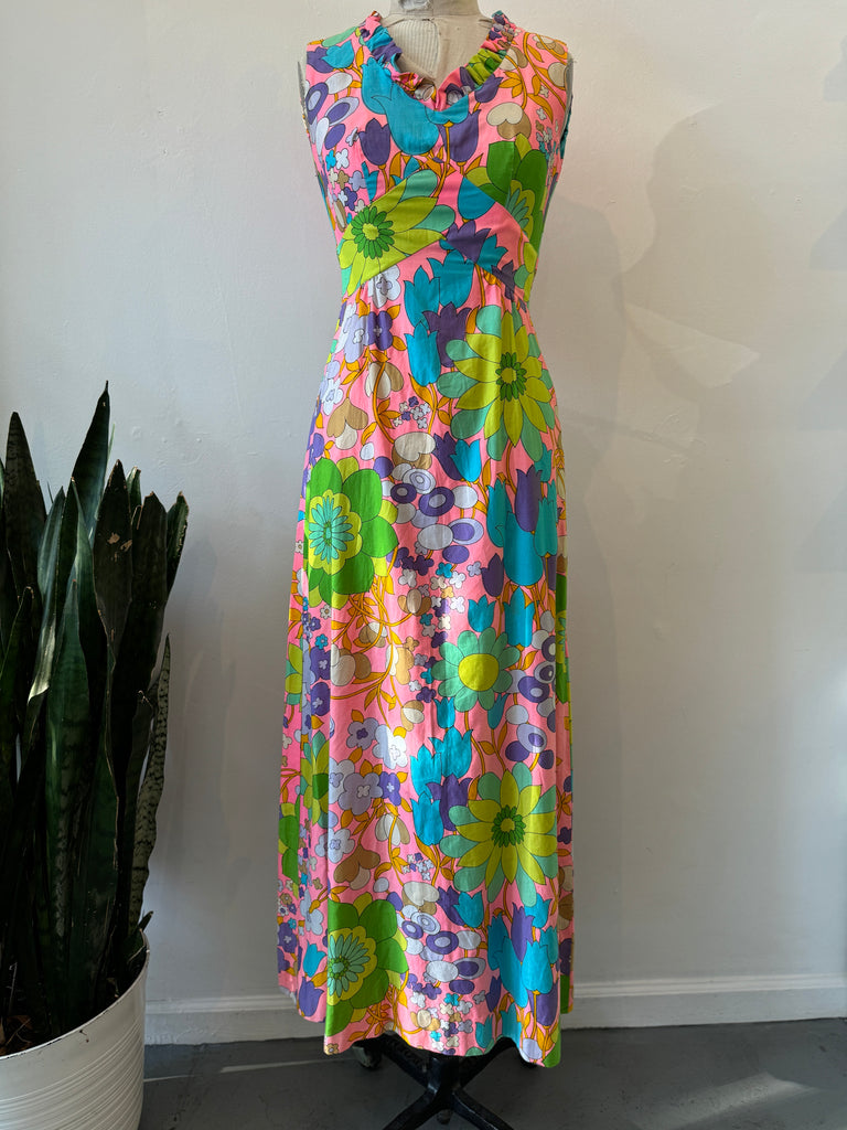 Vintage 1960’s floral print dress