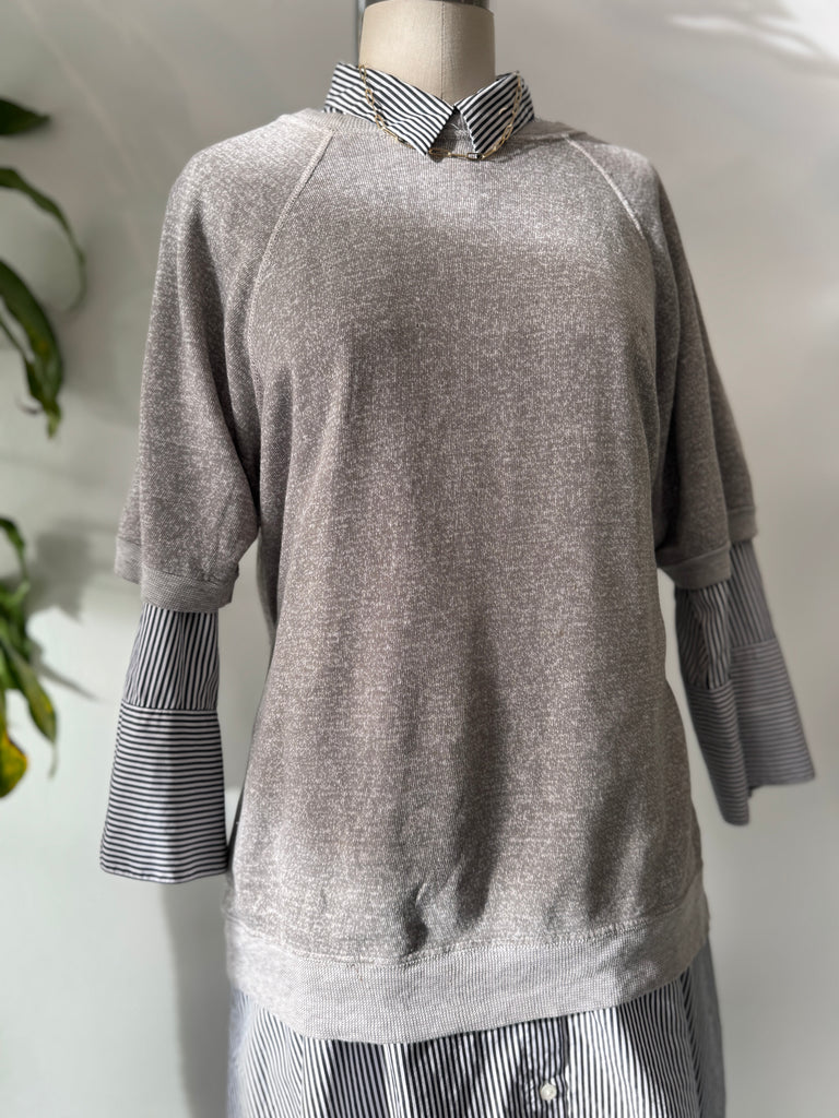 Vintage Heather gray raglan sweatshirt