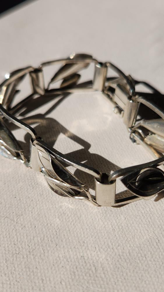 Vintage Sterling calla lily chunky bracelet