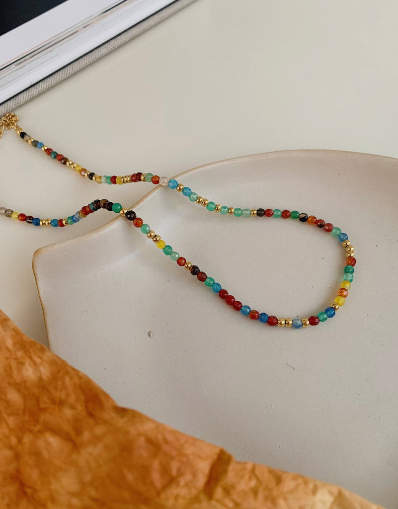 18 kt Gold beaded + agate necklace