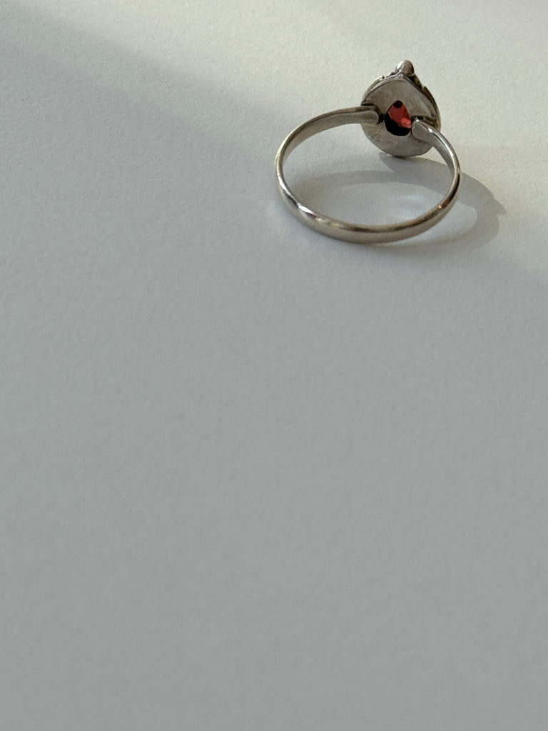 Sterling silver and garnet ring size 9