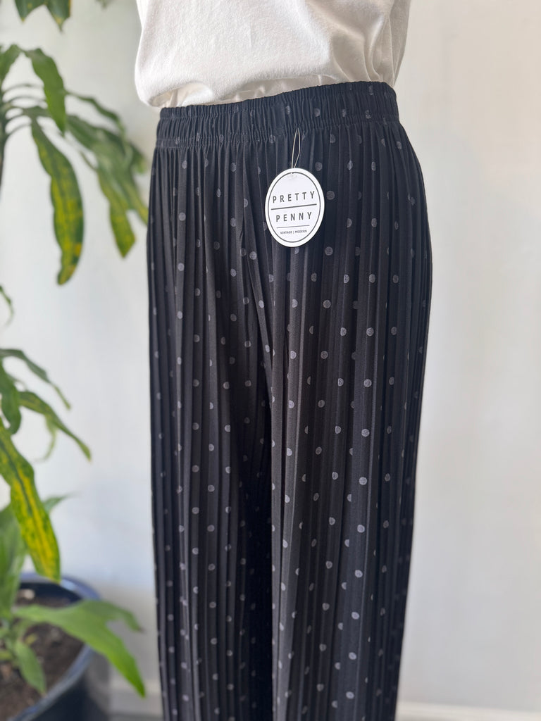 Vintage polka dot plated pants waist “26-36”