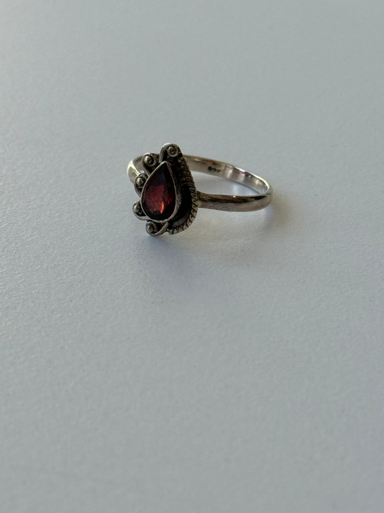 Sterling silver + garnet ring size 8