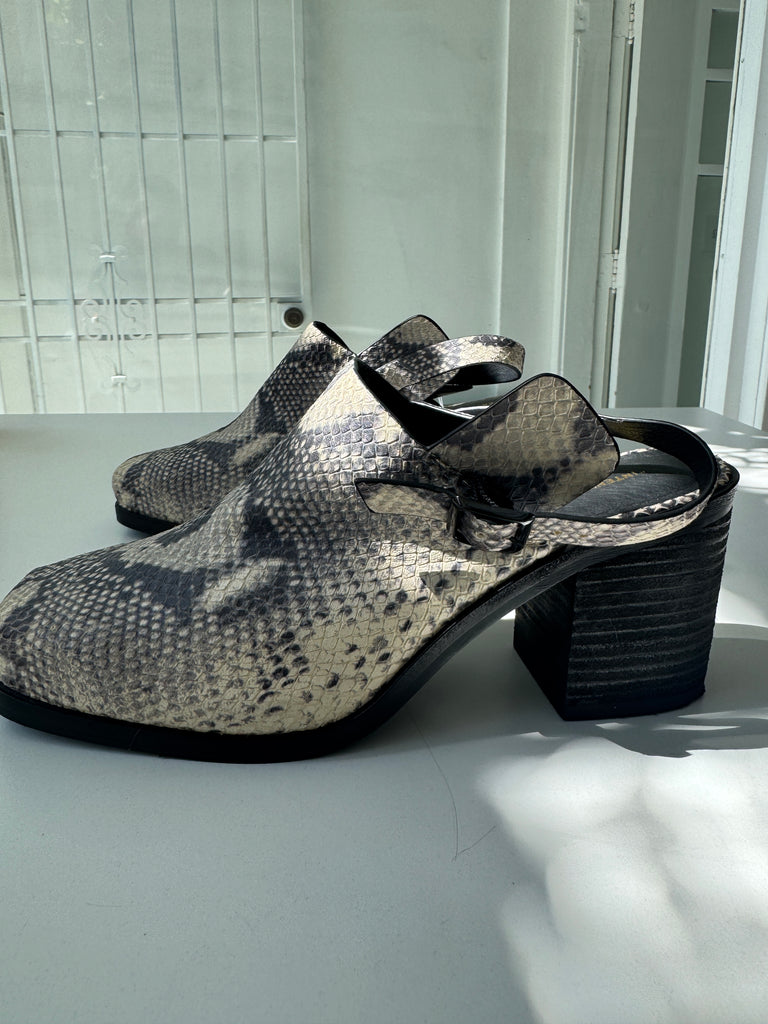 Intentionally Blank snake skin mule shoes size 9