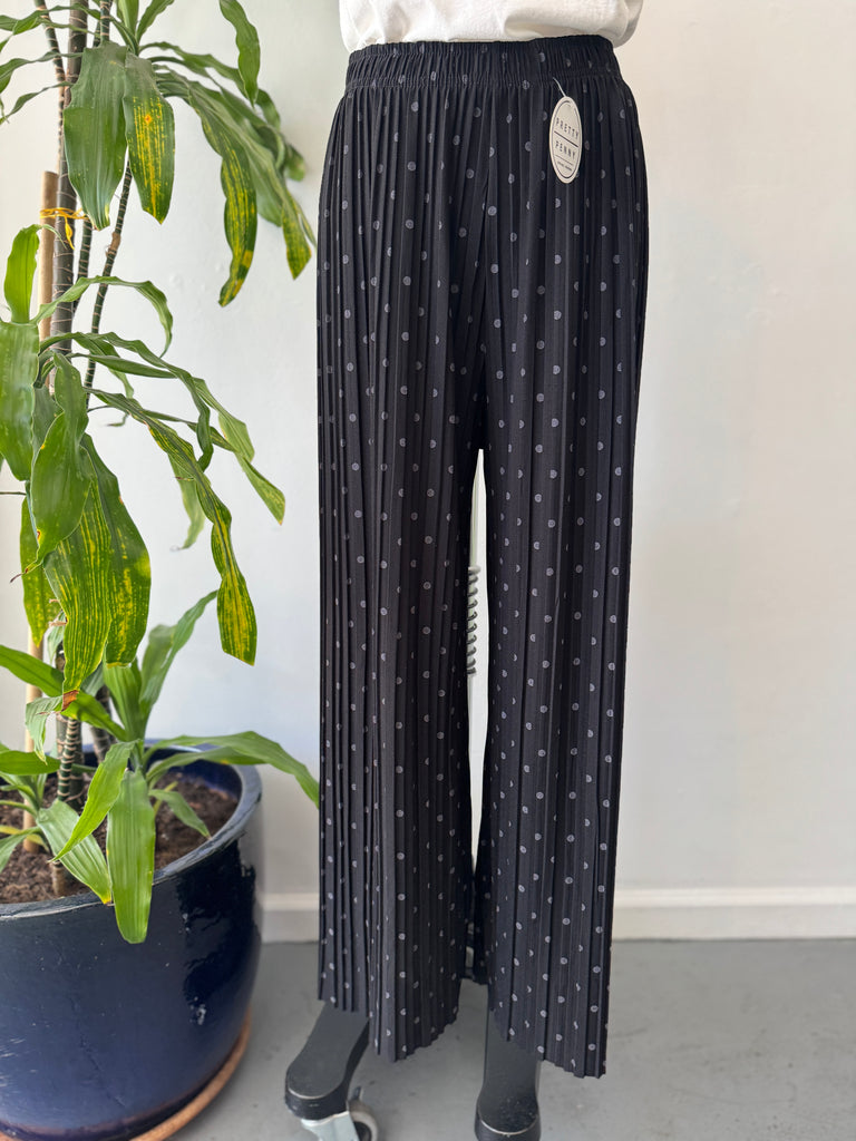 Vintage polka dot plated pants waist “26-36”