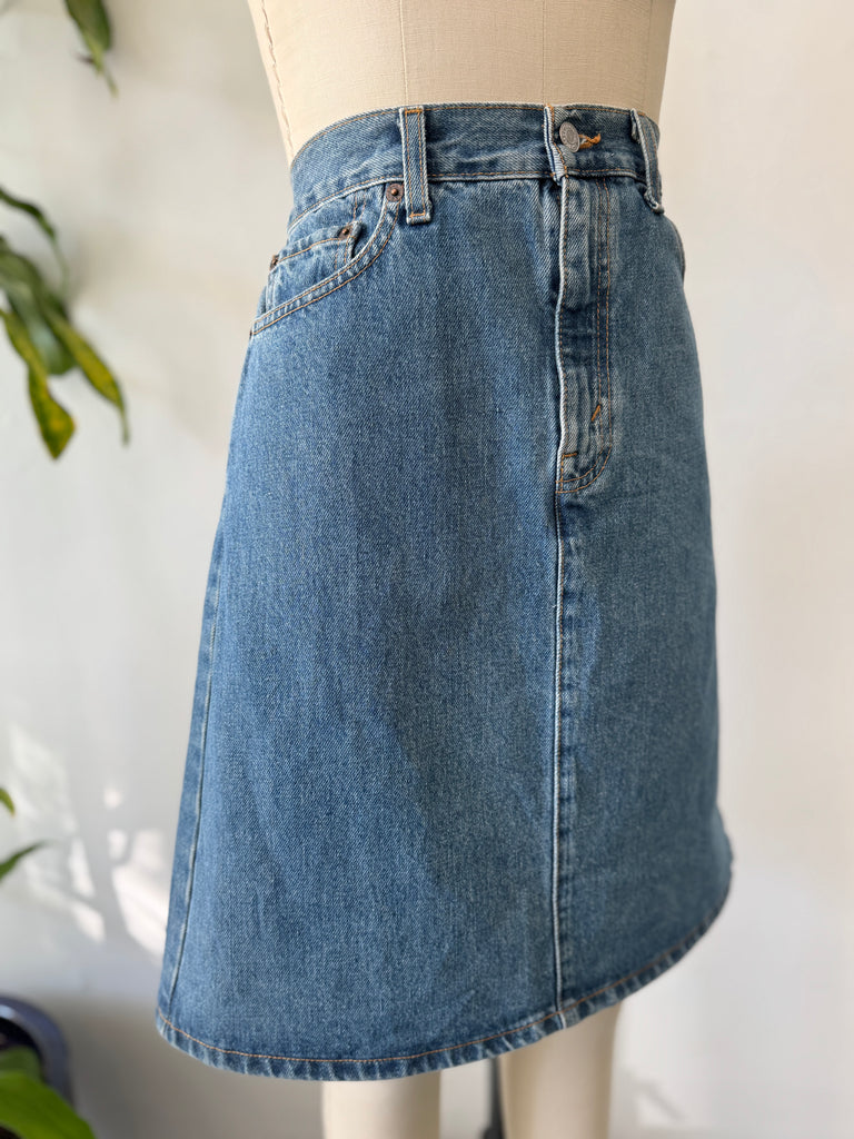 Made in the USA Levi’s denim skirt