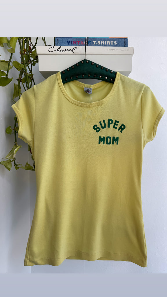 Vintage “super mom” t shirt