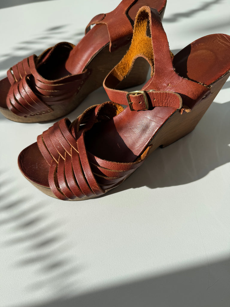 Vintage wooden + leather shoes 9.5