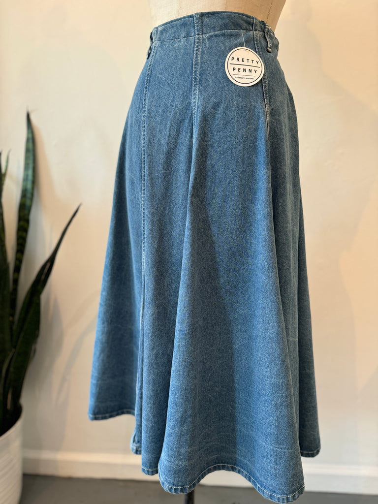 Vintage Liz Wear denim skirt “30”