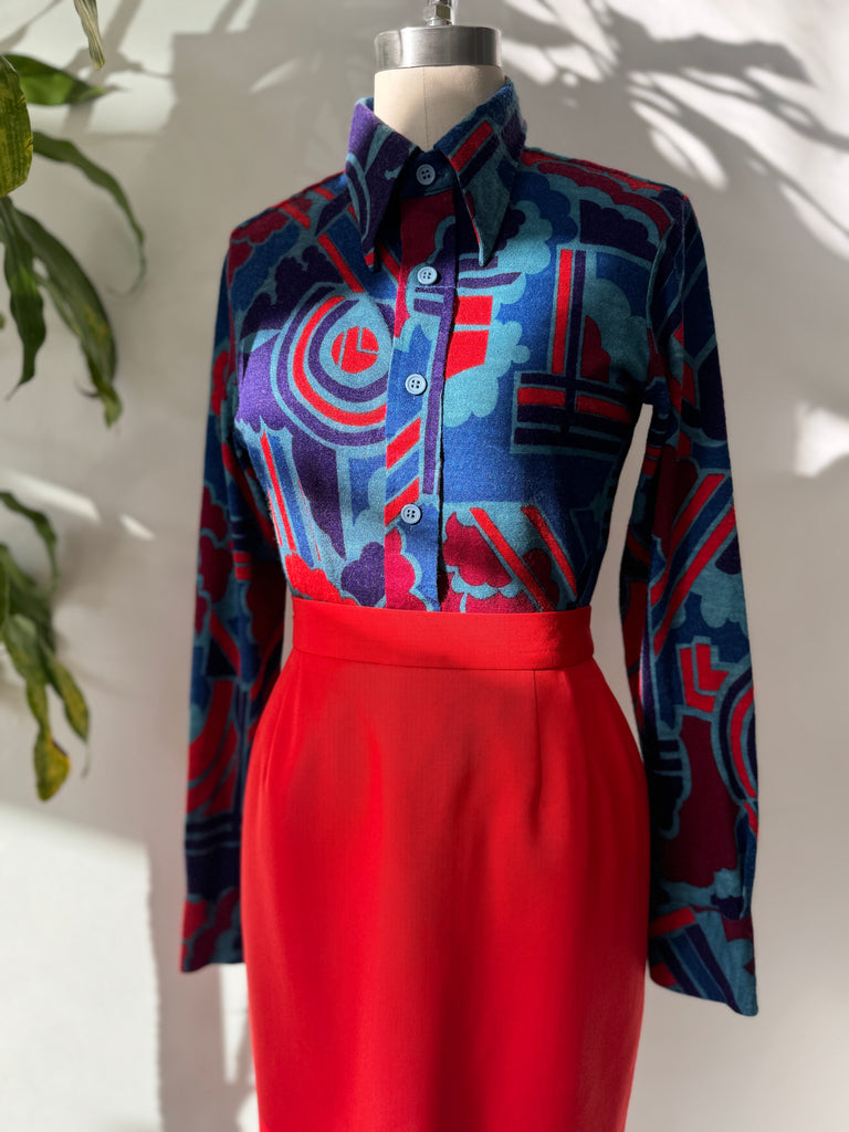 1970’s button up top with pointed collar