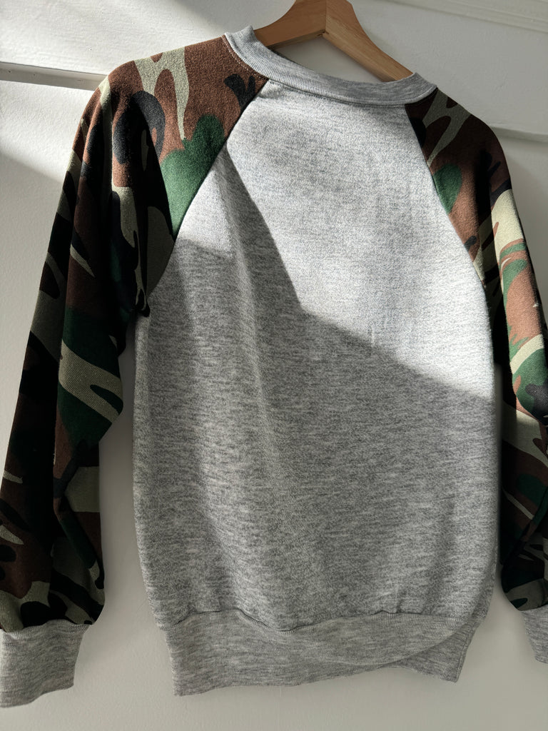 Vintage raglan with camo alternate