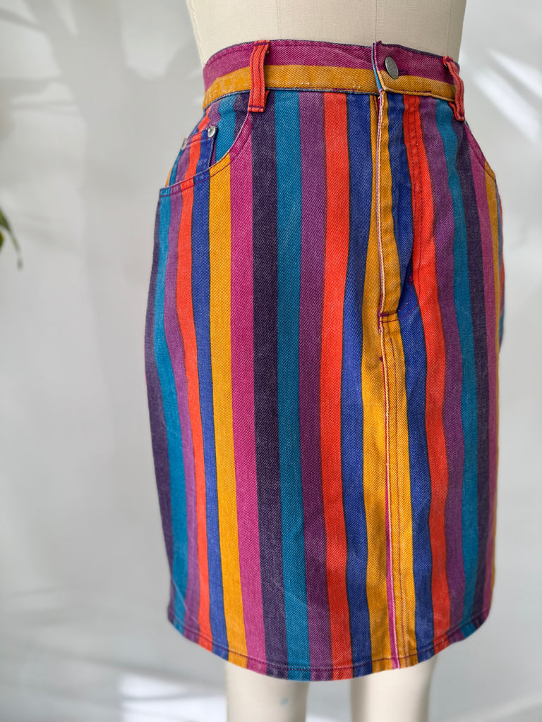 Vintage 100% cotton Gitano denim skirt waist “30”