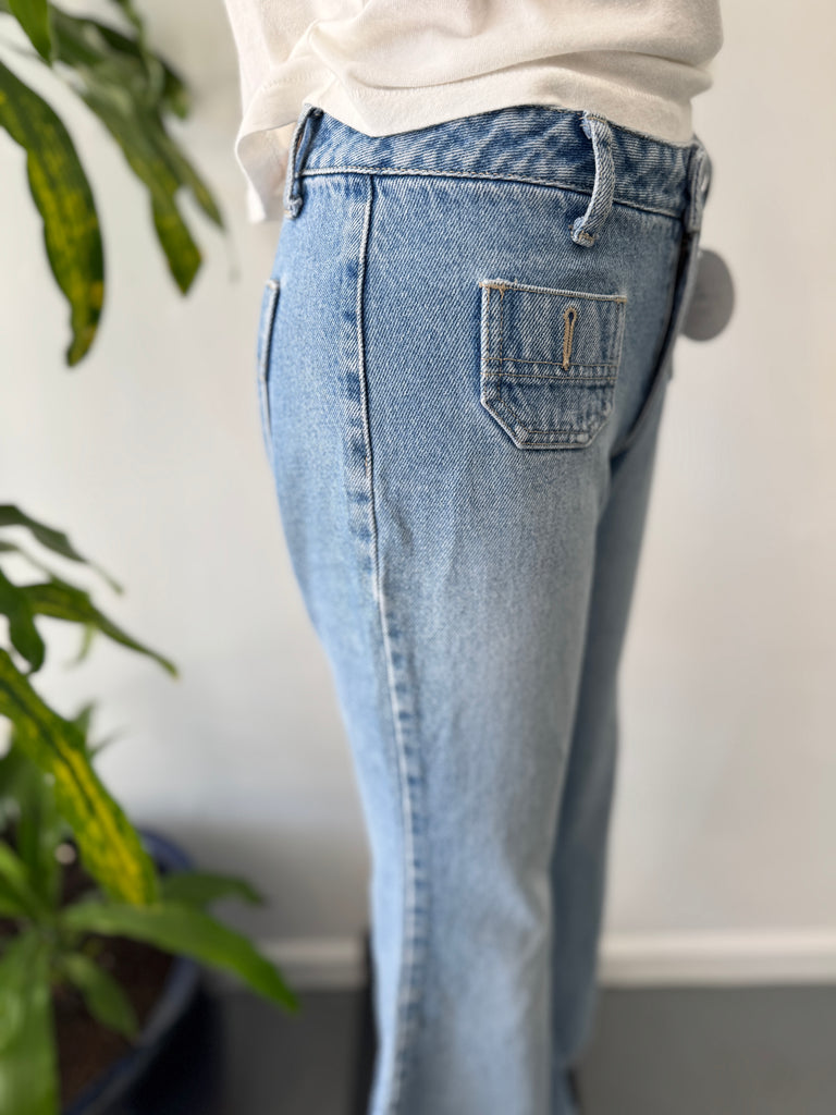 Vintage Paris Blues experience bell bottom jeans