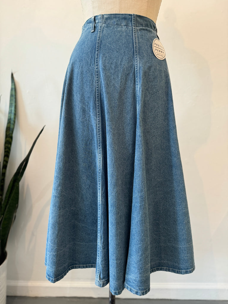 Vintage Liz Wear denim skirt “30”