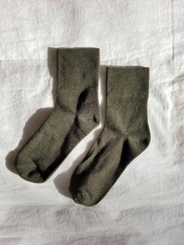 Le Bon Shoppe | sneaker socks | olive
