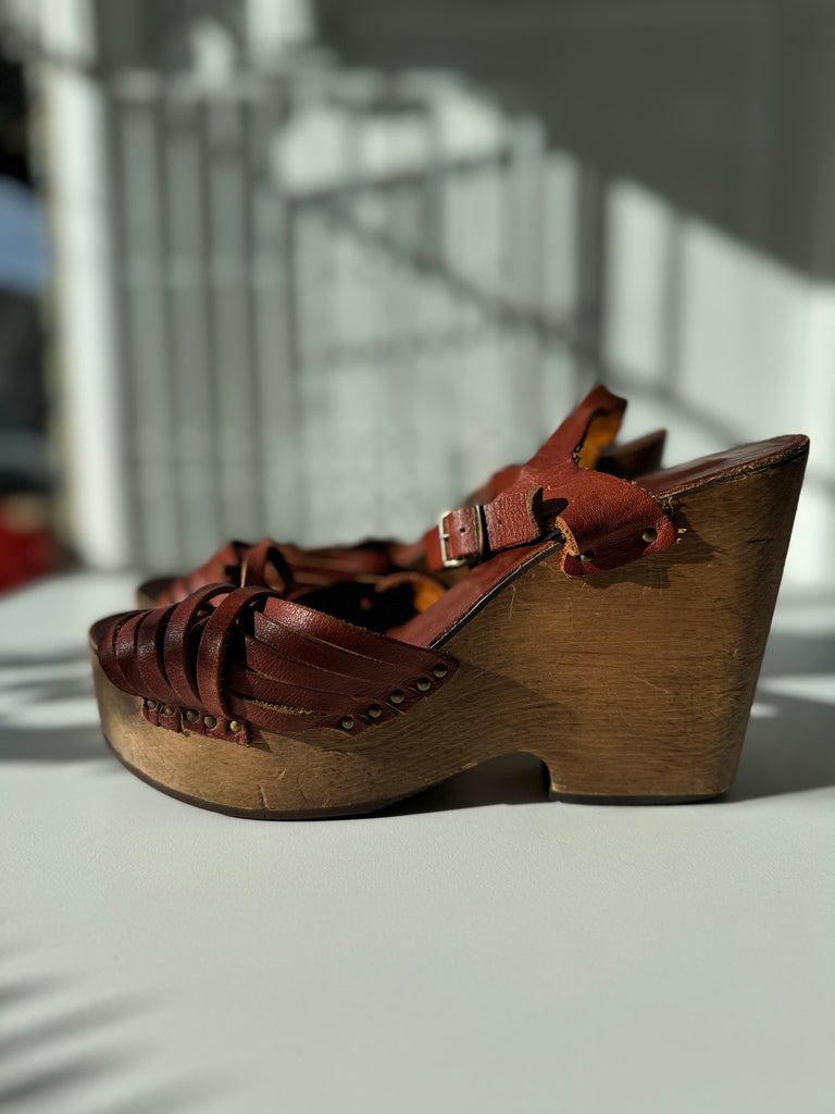 Vintage wooden + leather shoes 9.5