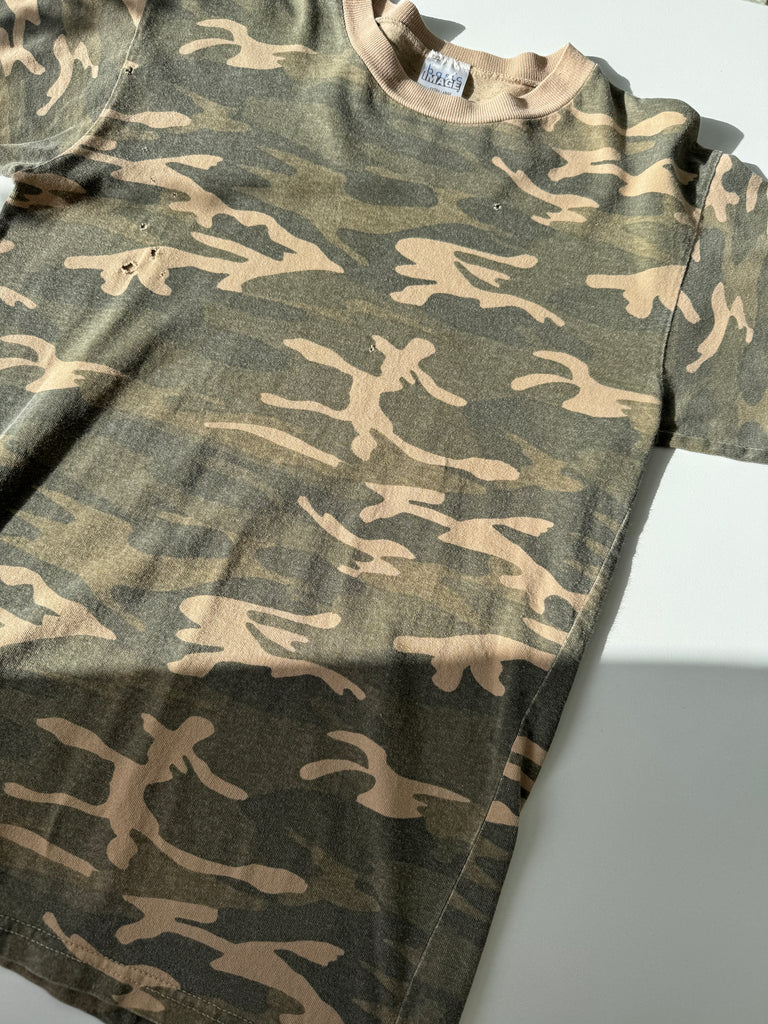 Vintage basic camo t shirt