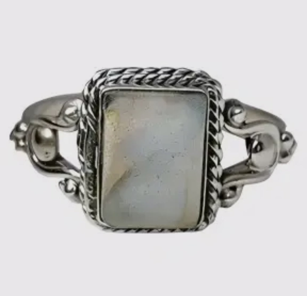 Labradorite and sterling silver ring size 9