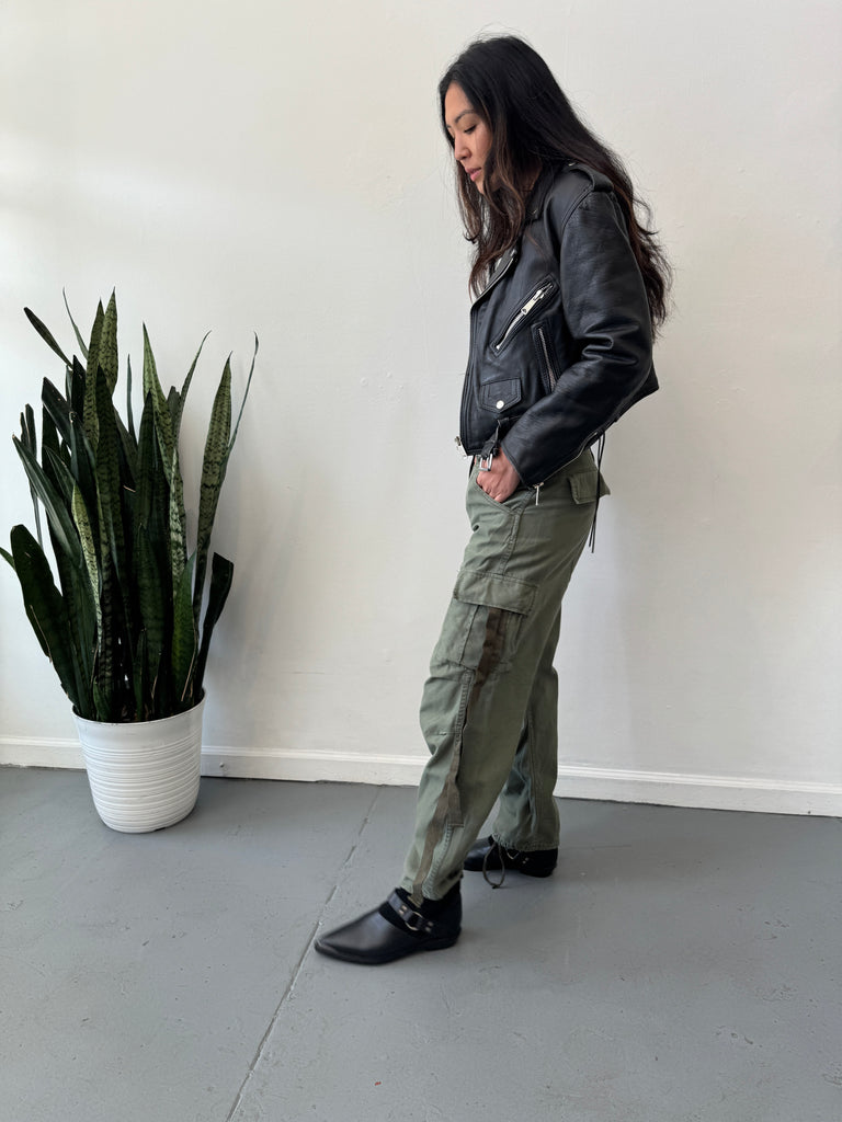 The coolest vintage army pants waist “30”