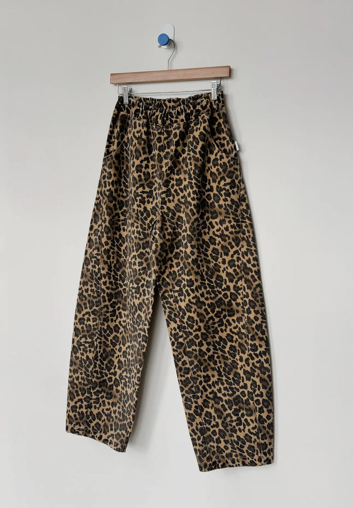 Le bon shoppe long arc pants leopard print