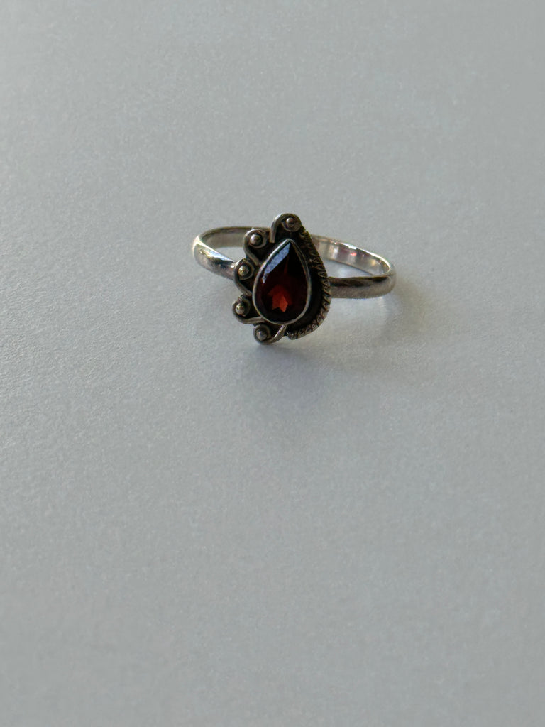 Sterling silver + garnet ring size 8