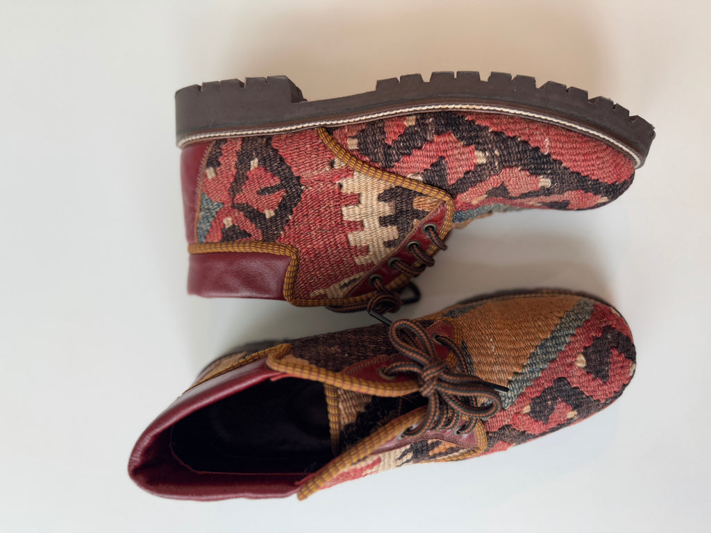 Vintage kilim boots size 9.5