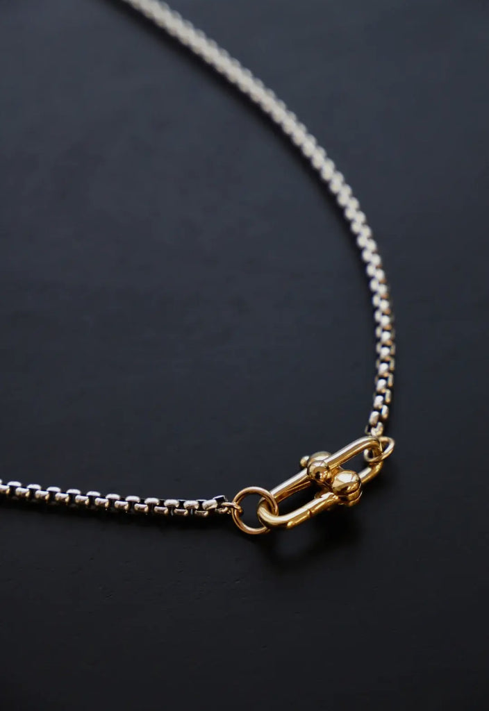 Nova round box chain