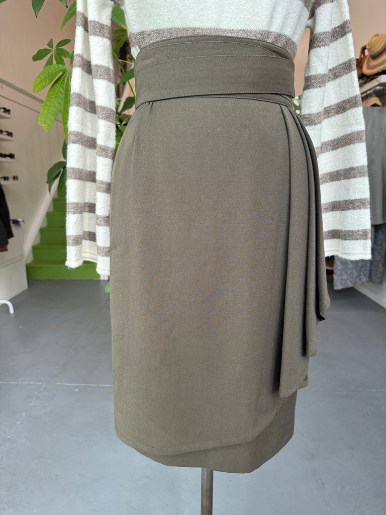 Designer ESCADA skirt