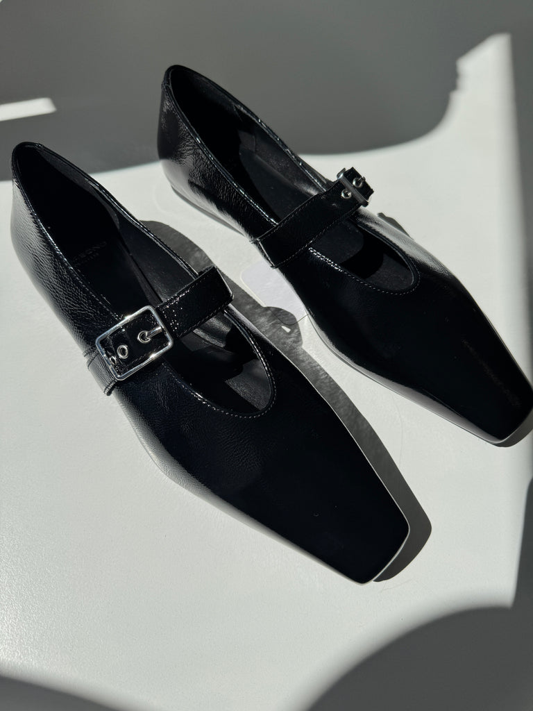Vagabond patent leather shoes size 8.5/9