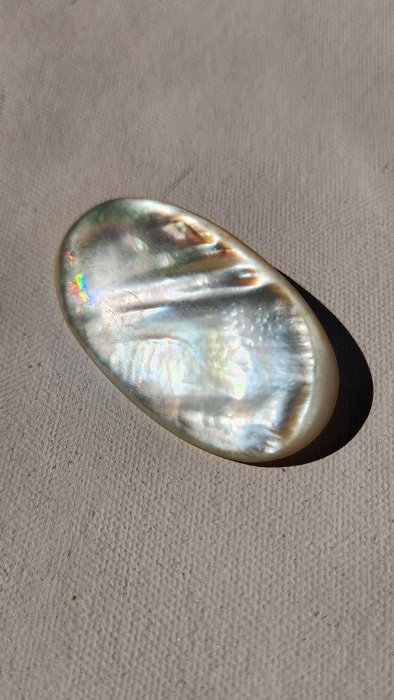Vintage mother of pearl brooch