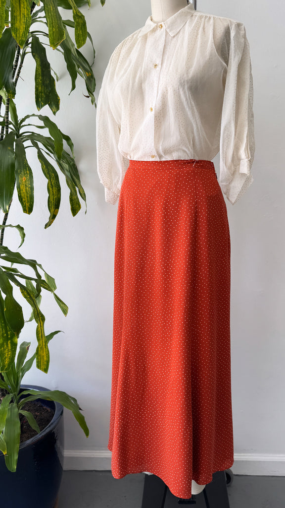 Silk micro polka skirt waist “30-32”