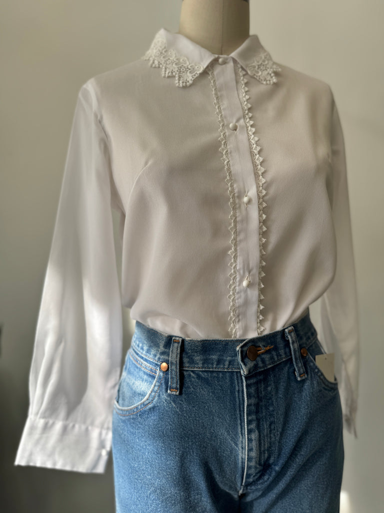 Vintage Top with lace trim