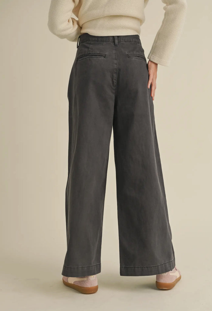 Wide legged cotton pants