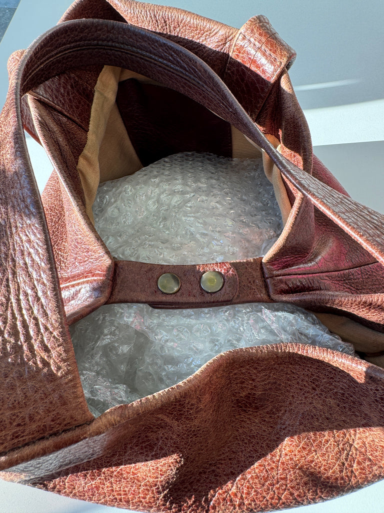 High quality Pebble leather purse