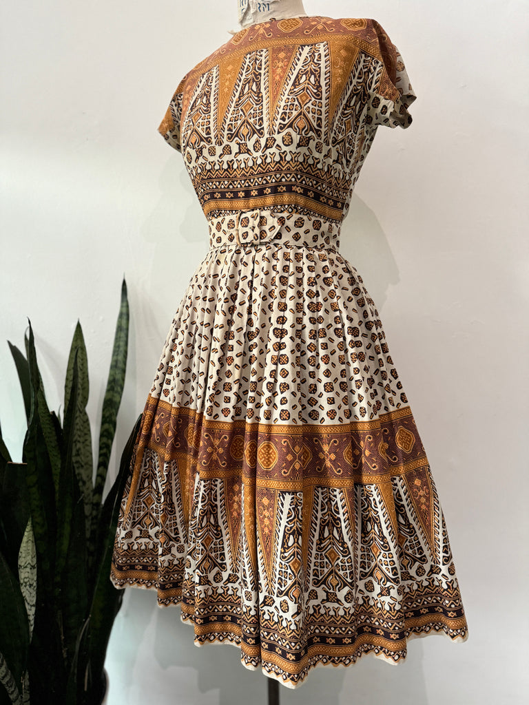 Vintage 1950's printed cotton dress