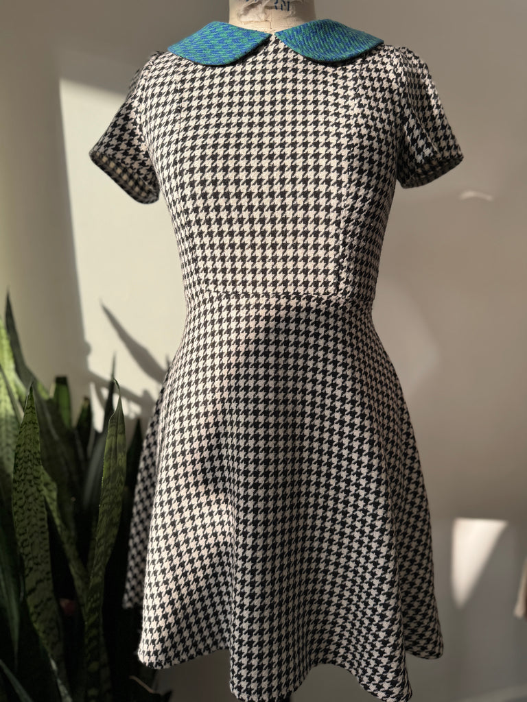 Houndstooth Dress with rounded collar