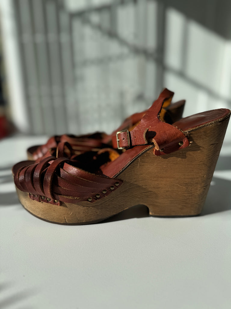 Vintage wooden + leather shoes 9.5