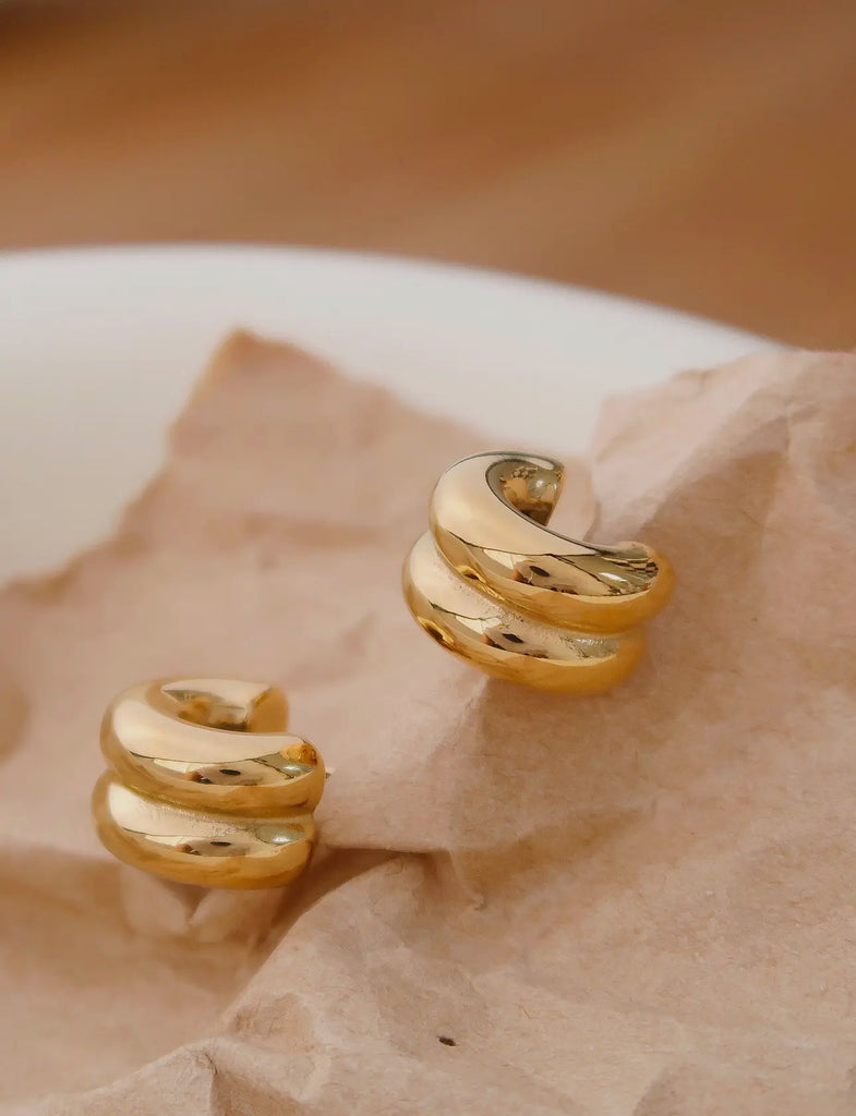 Huggie hoop non tarnish earrings