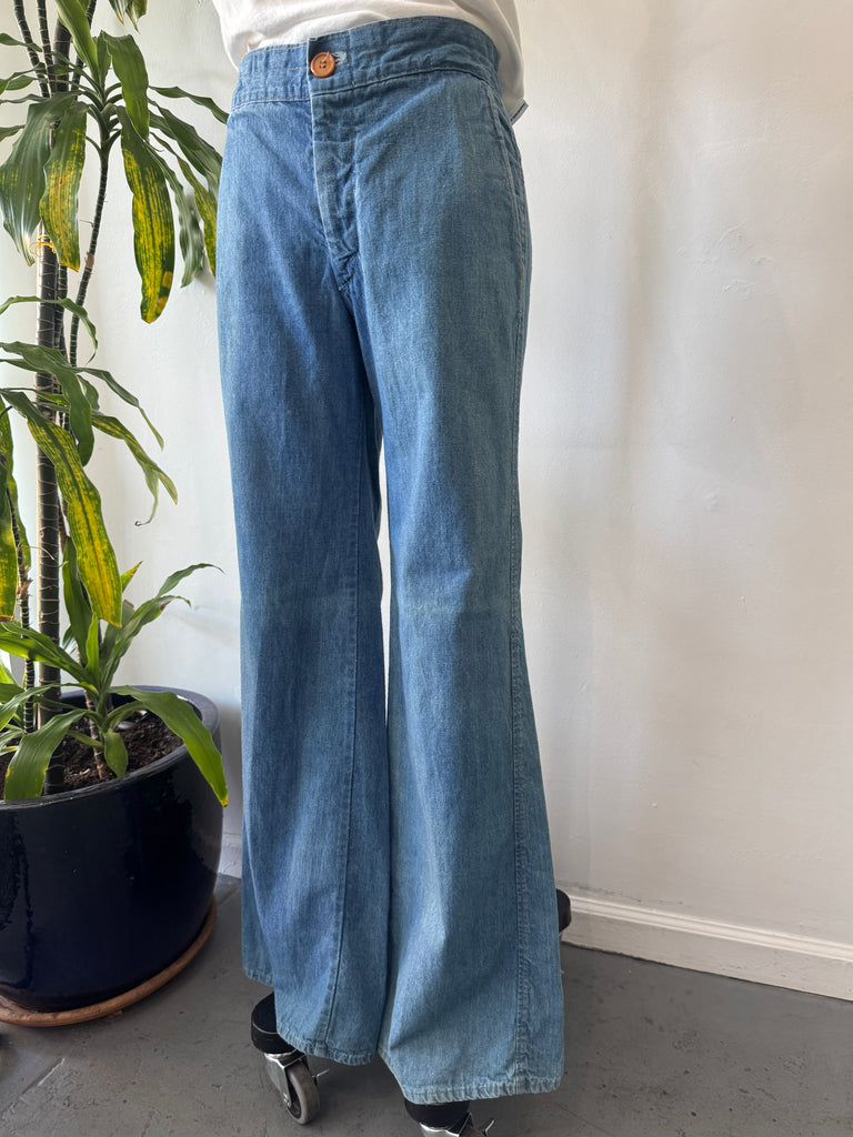 1970’s bell bottom landlubber jeans waist “31”