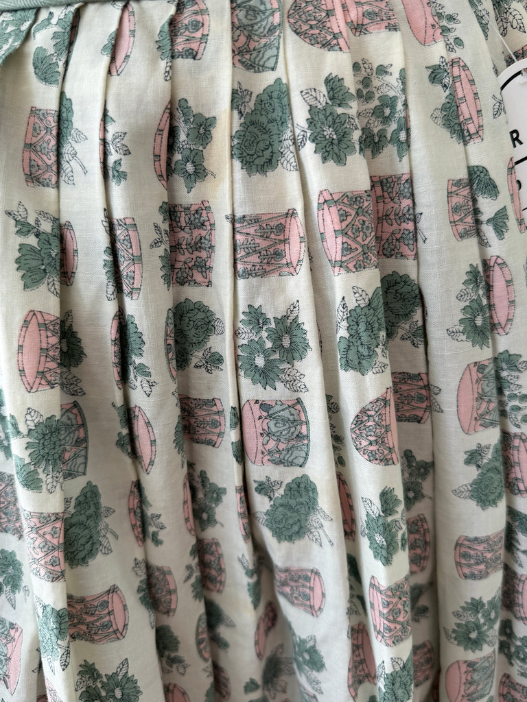 1950’s Vintage Novelty print skirt waist “26”