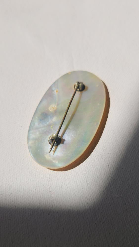 Vintage mother of pearl brooch