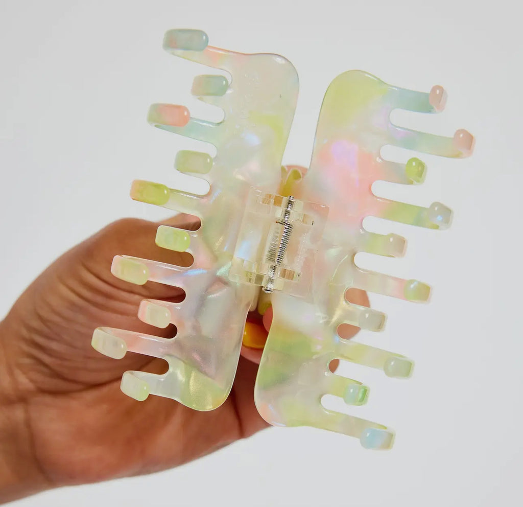 Chunks jojo claw in sherbet jelly