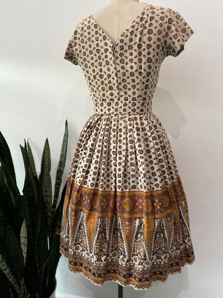 Vintage 1950's printed cotton dress