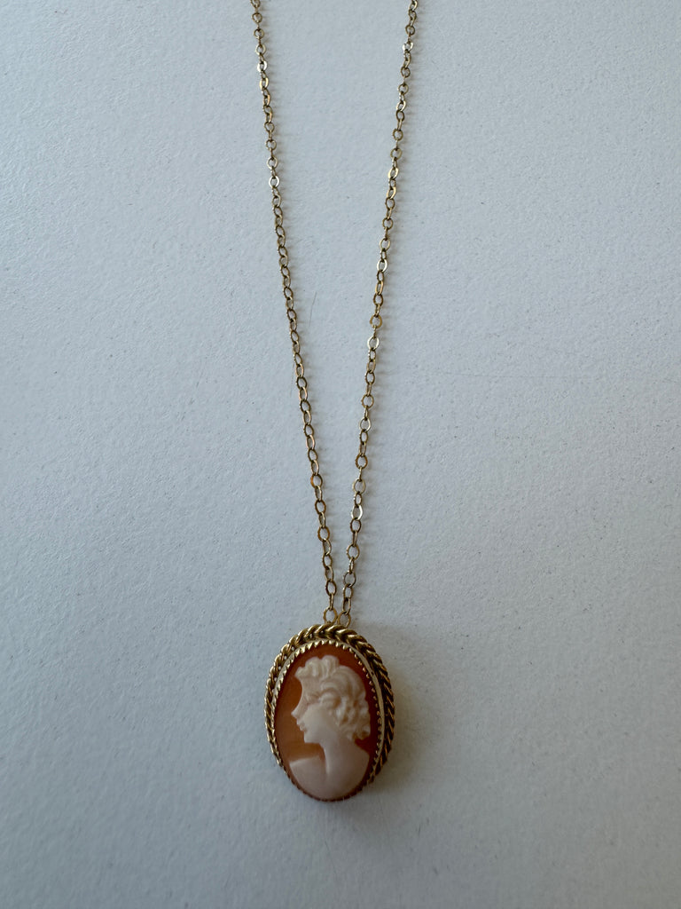 Vintage cameo on gold chain necklace