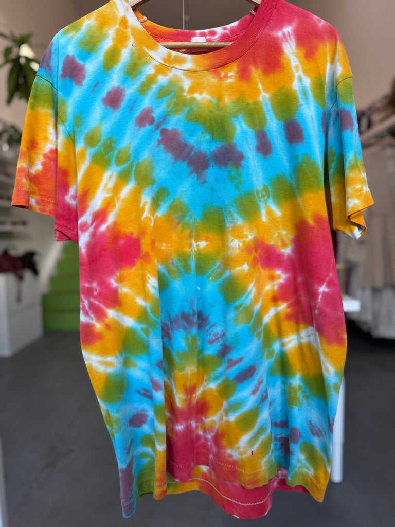 Vintage 90’s single stitch tie dye t shirt