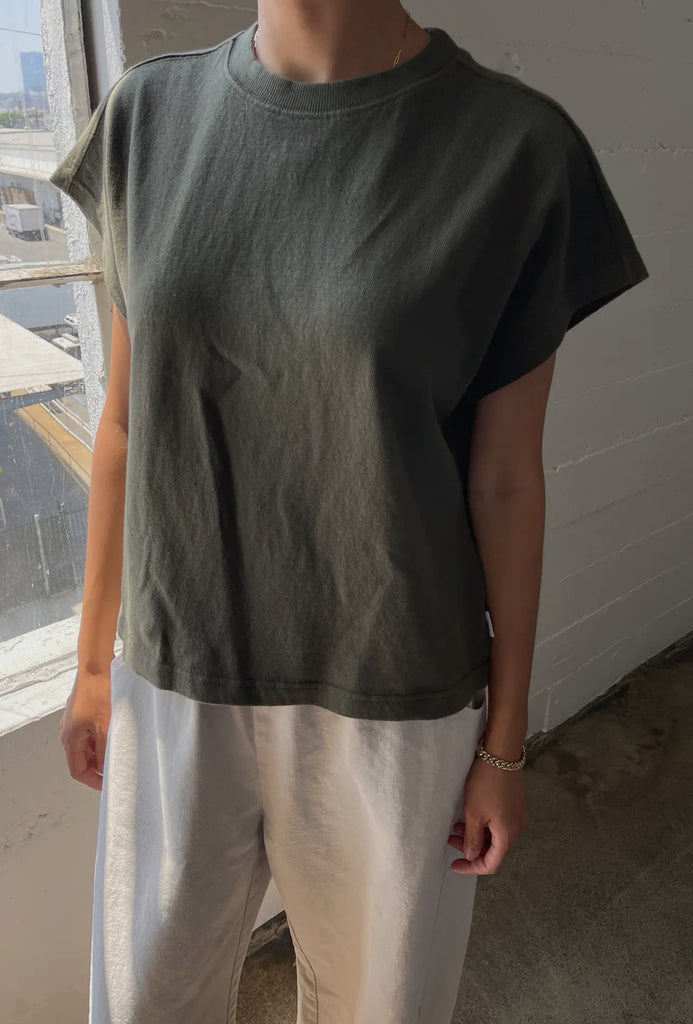 Le Bon Shoppe | Jeanne tee | Olive