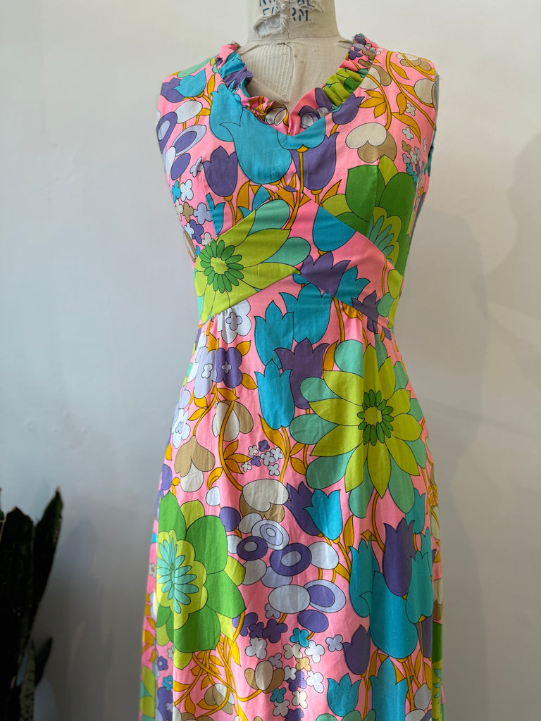 Vintage 1960’s floral print dress